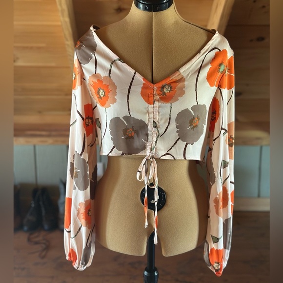 Cider Tops - Cider crop top. Size medium. Long sleeve. Drawstring adjustable front. Boho